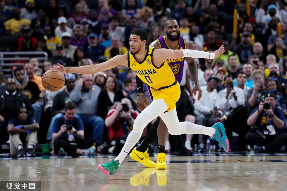 守球员的封 守球员的封